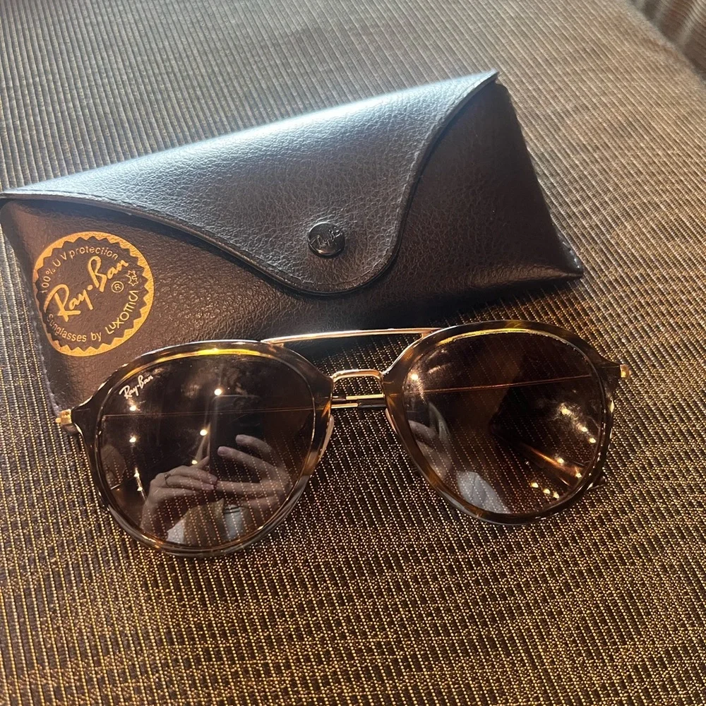 Ray-ban sunglasses - Picture 3 of 4